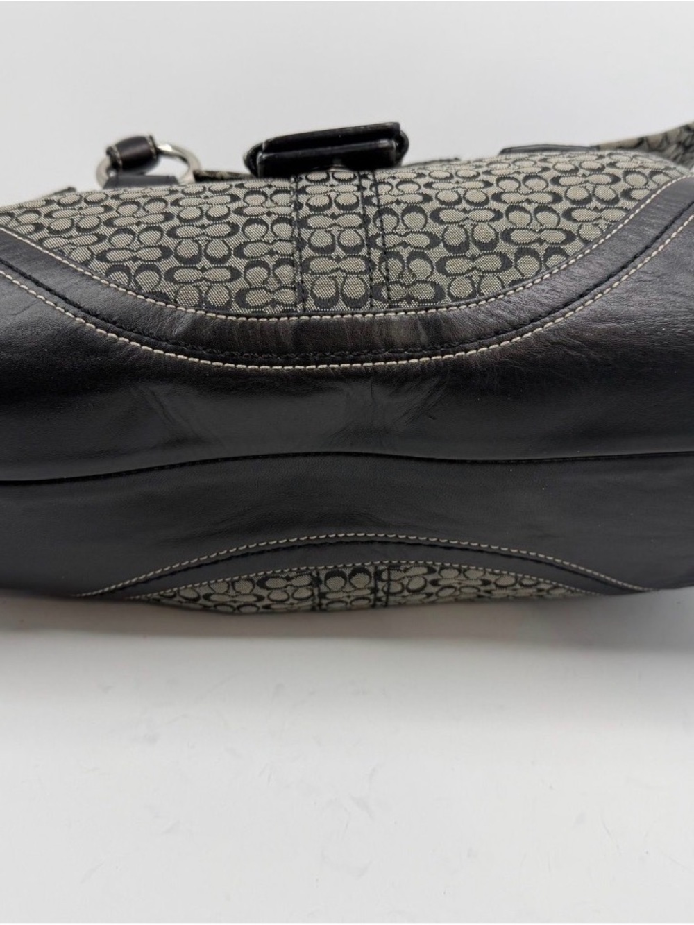 Coach SOHO Signature C Satchel / Shoulder Bag - Picture 3 of 7